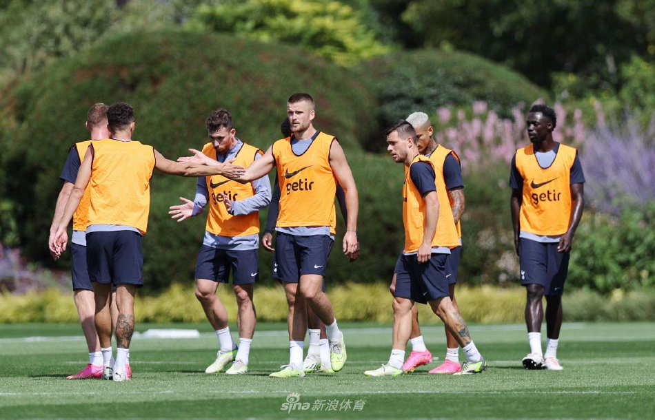 赛中增添了 赛中增添了